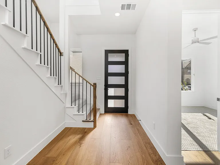 7312 Collin McKinney Pkwy — Photo 2
