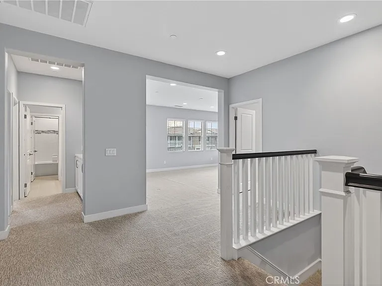 755 E Orange Blossom Way — Photo 32