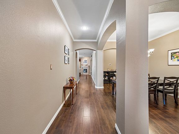 3rd image of 3708 Burgee Ct