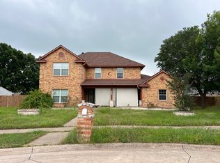104 Dovehill Circle Red, Red Oak, TX 75154