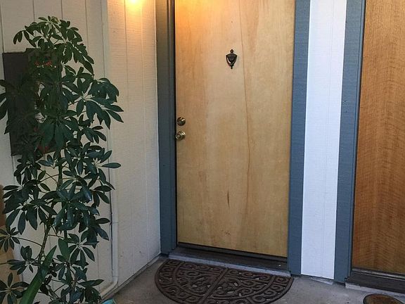 3rd image of 2350 Alta Garden Ln #A