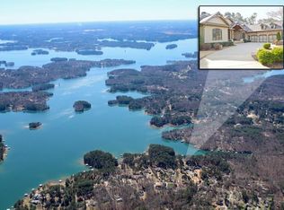 3410 Strawberry Ln, Cumming, GA 30041