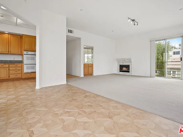 1325 Arizona Ave #201 — Photo 22
