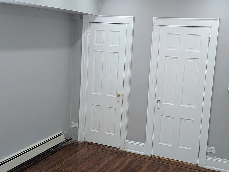 16 Valdale Ave #1 — Photo 6