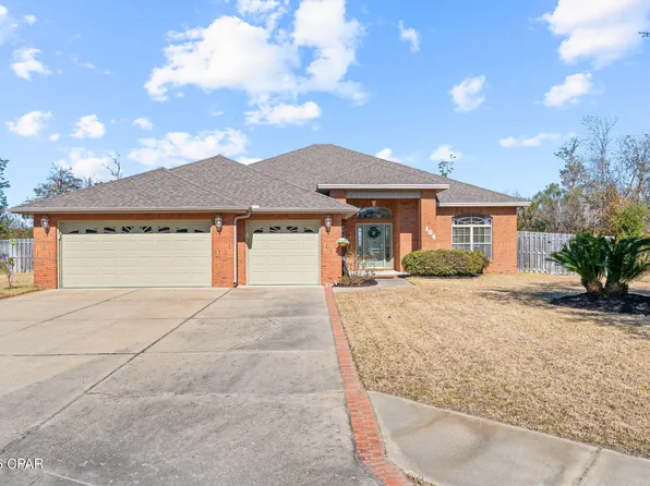 104 Heritage Ct, Lynn Haven, FL 32444