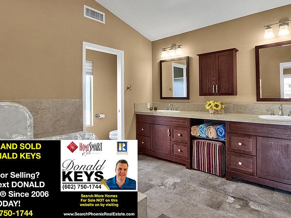 4th image of 3642 E Rockwood Dr