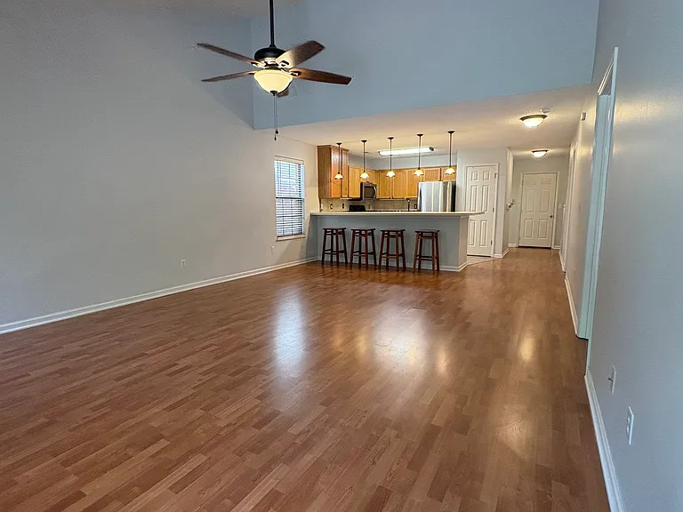 616 Farragut Commons Dr — Photo 7