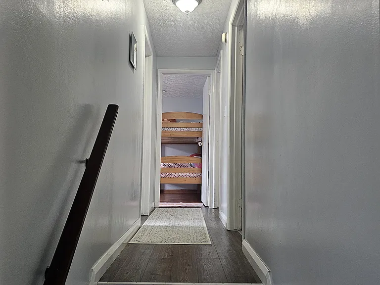 3136 Delburn Ave — Photo 31