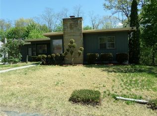 4 Golden Blvd, North Smithfield, RI 02896