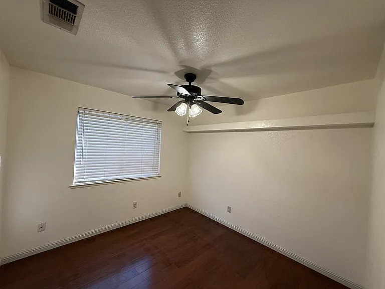 4817 Devereaux Way — Photo 15