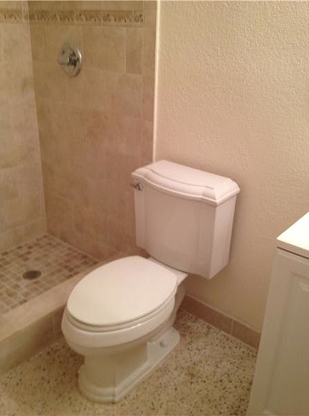2nd image of 200 NE 175th St