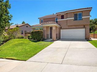29623 Cambridge Ave, Castaic, CA 91384
