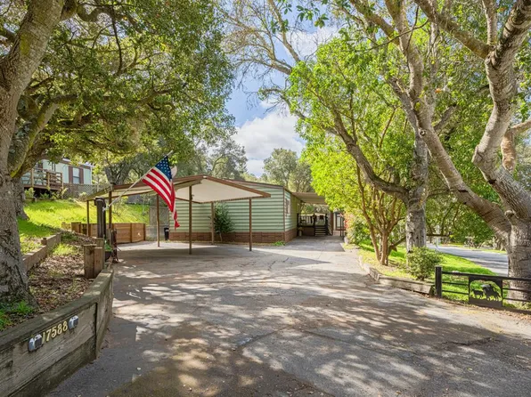 17588 Pond Derosa Ln #8, Prunedale, CA 93907