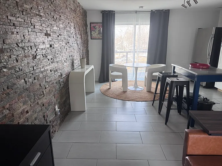 8 Thomas St #2A — Photo 6