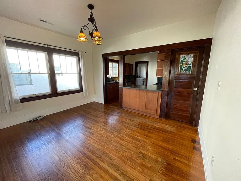 4857 Kansas St — Photo 18