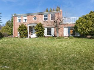 2005 W Chestnut Ave, Yakima, WA