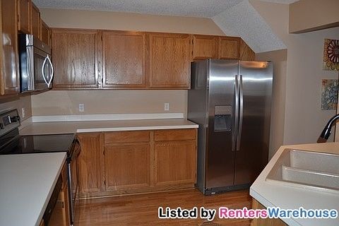 3rd image of 12954 Pleasant Ave S