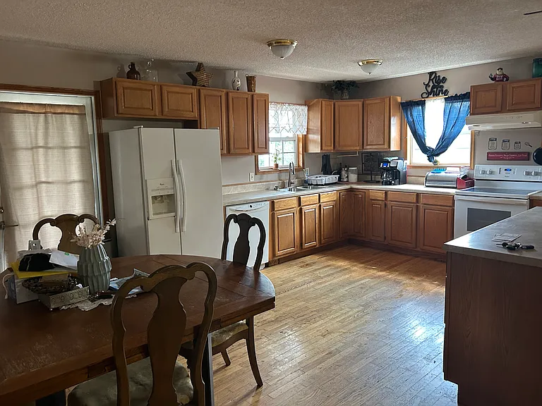 50 Hale Ct — Photo 19