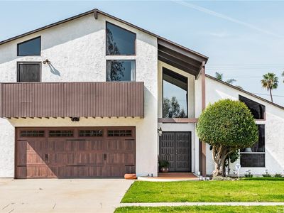 3733 Pine Ave, Long Beach, CA, 90807