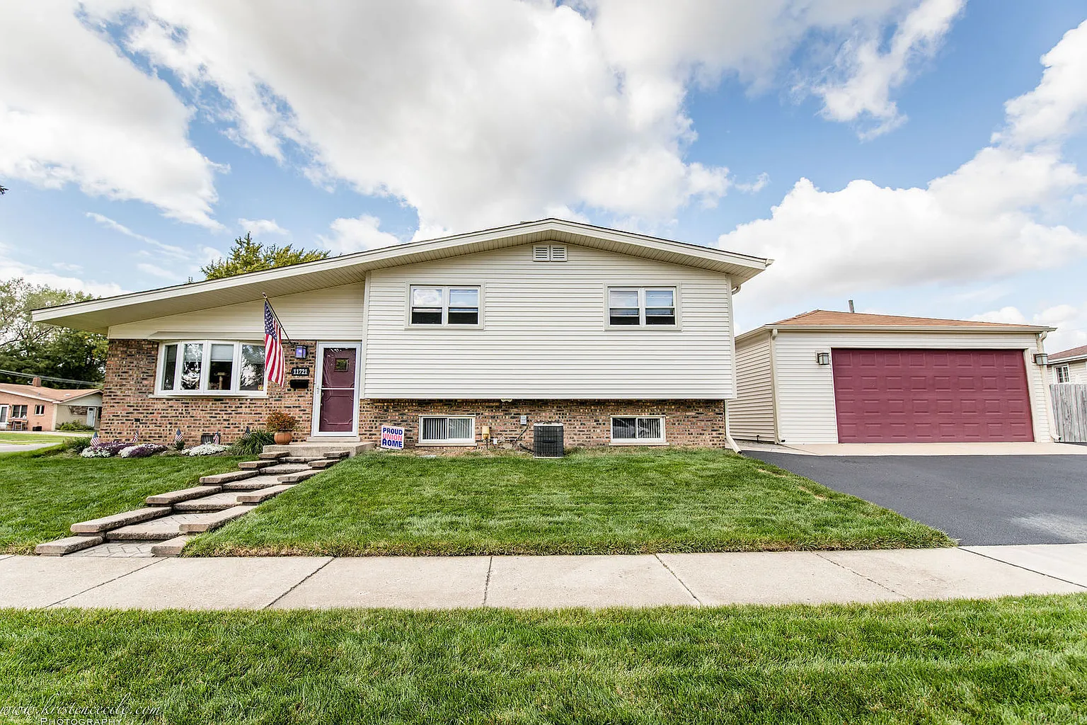 11721 S Joalyce Dr photo 1