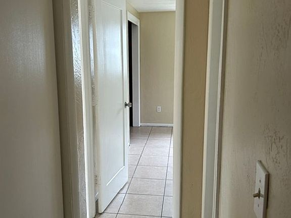 5th image of 2527 Cheval Dr