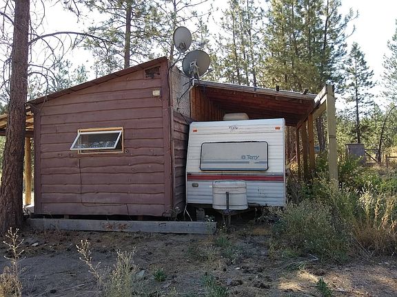 4th image of 5600 Corkscrew Canyon Rd