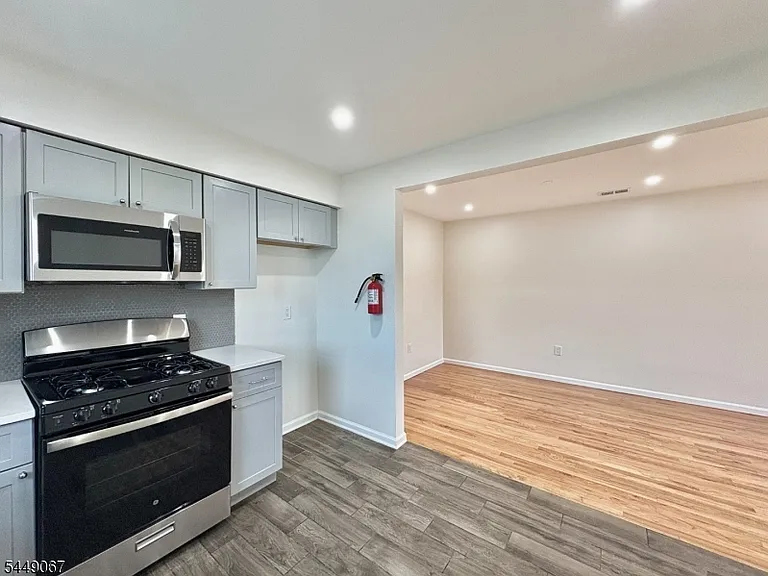 156 Ridgewood Ave #1 — Photo 29