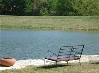 2121 Darby Dan Ct, Granbury, TX 76049