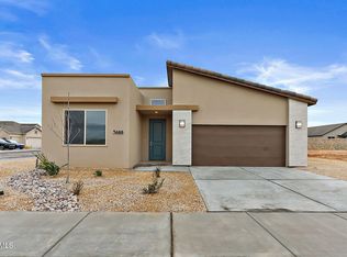 3688 Cardinal Ave, Las Cruces, NM 88012