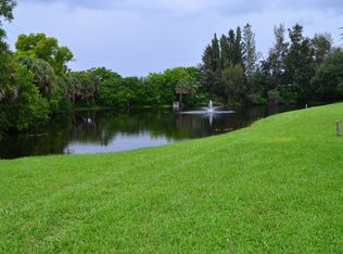 5392 Viburnum Cir, Delray Beach, FL 33484