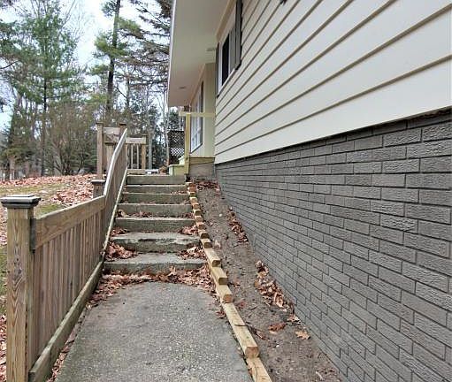 3rd image of 1109 W Norton Ave