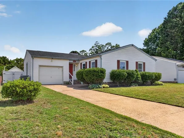 16 E Davis Rd, Hampton, VA 23666