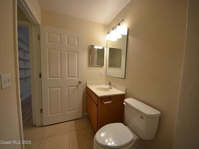 2640 Brookshire Cir — Photo 9