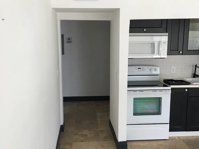 9048 Collins Ave #134 — Photo 5