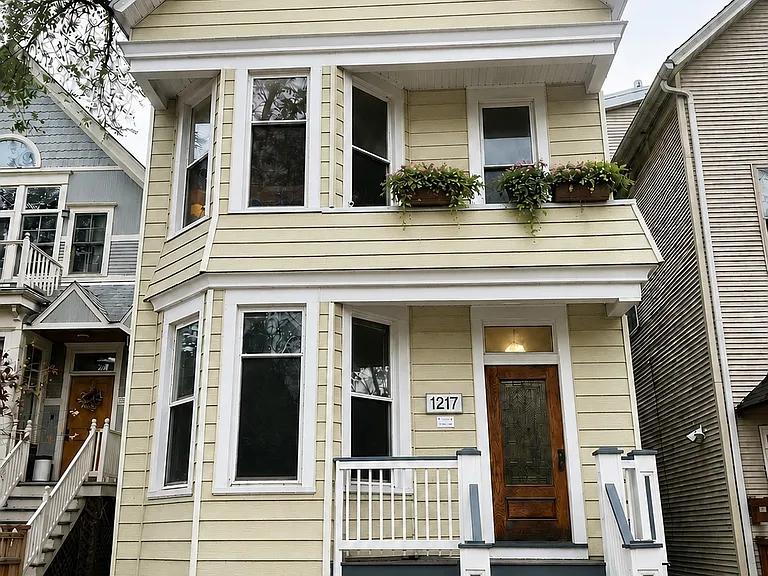 1217 W George St #1F — Photo 21