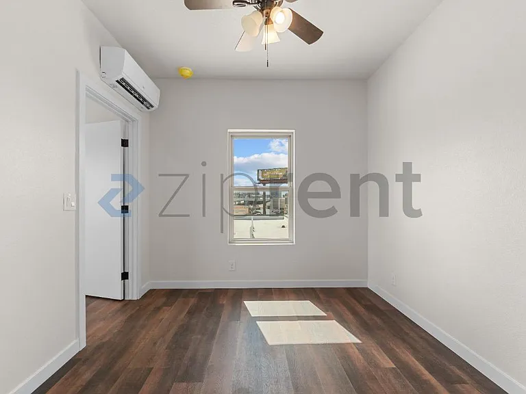 524 N 7th St #5 — Photo 13