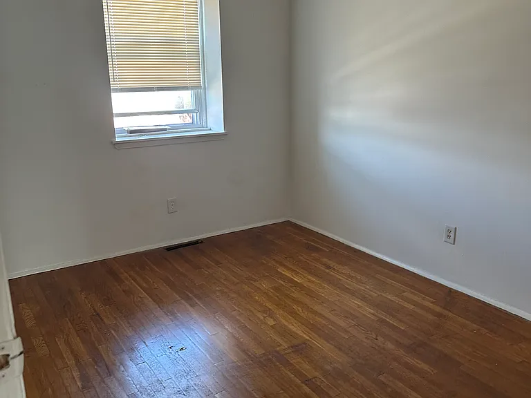 2641 Norland Rd — Photo 8