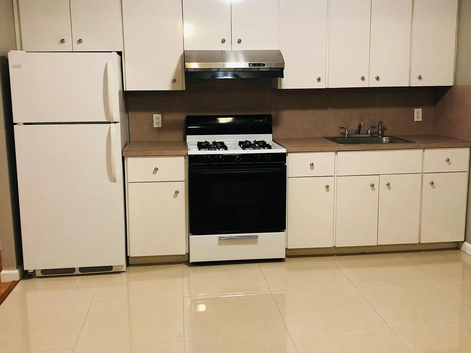 1 bed, $1,950 — Photo 3