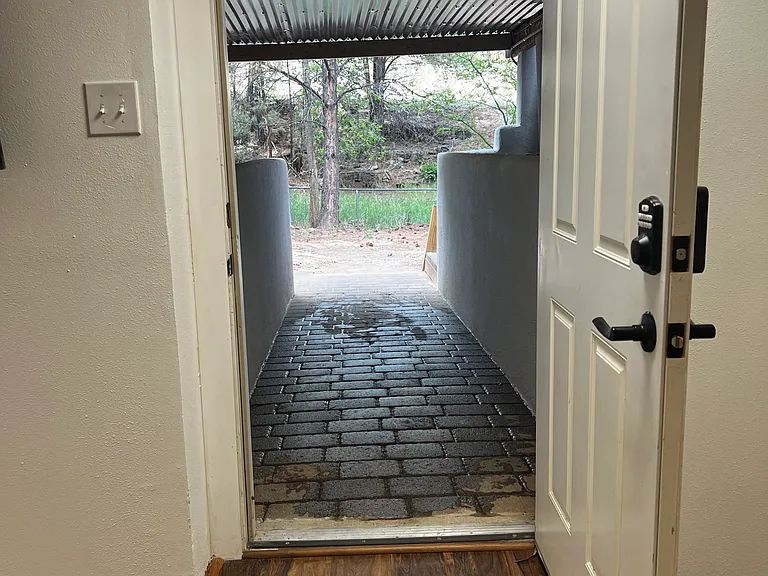 1008 Alamo Rd — Photo 5