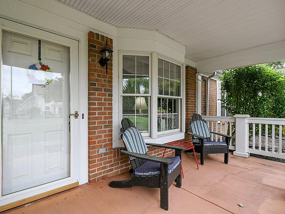 5th image of 111 Shannon Ln