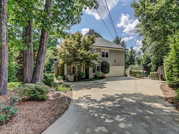 4th image of 1385 W Nancy Creek Dr
