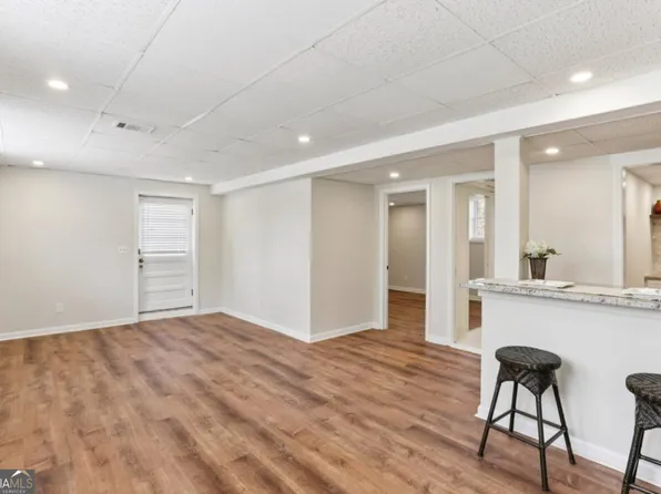 2888 Bonanza Dr #B, Decatur, GA 30033