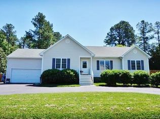 10913 Tuscola Dr, Chester, VA 23831