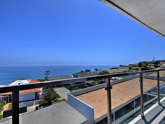 2nd image of 18147 Coastline Dr APT 2