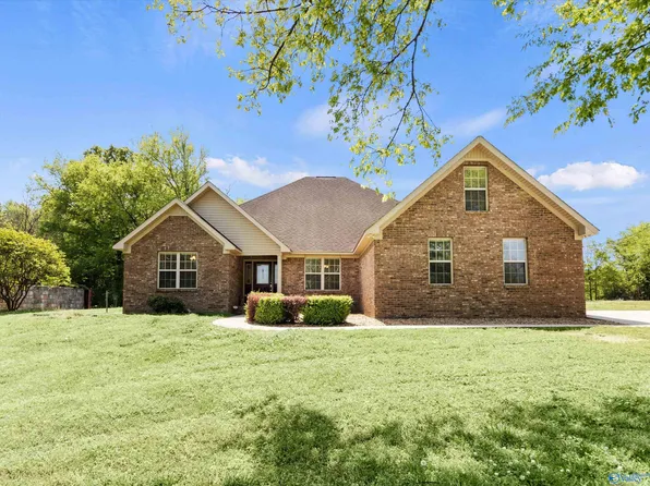 18280 State Highway 20, Hillsboro, AL 35643