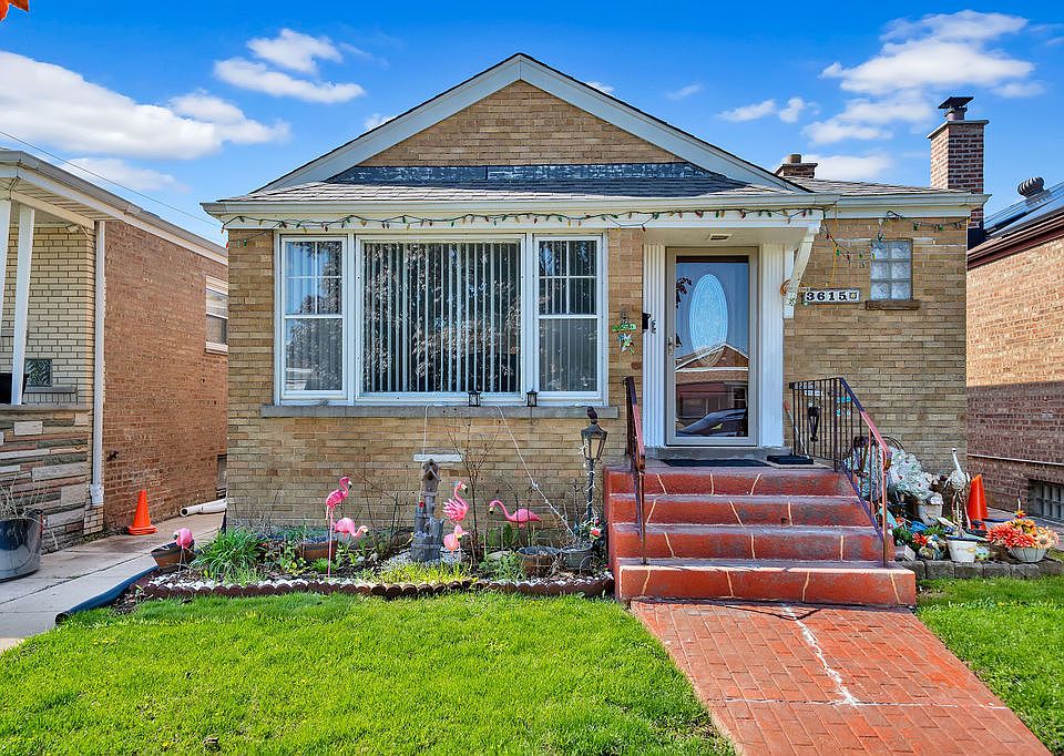 1st image of 3615 W 70th Pl