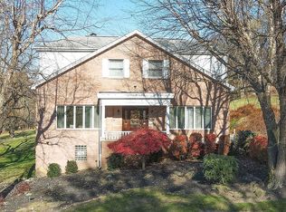 901 Hartge Rd, New Kensington, PA 15068