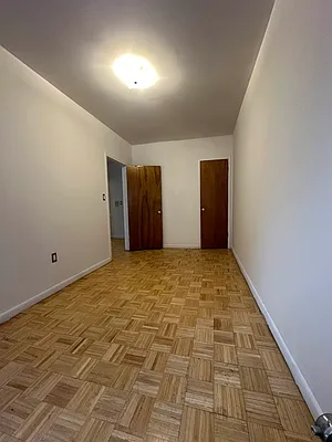 Rented by Centra Inc. | media 10