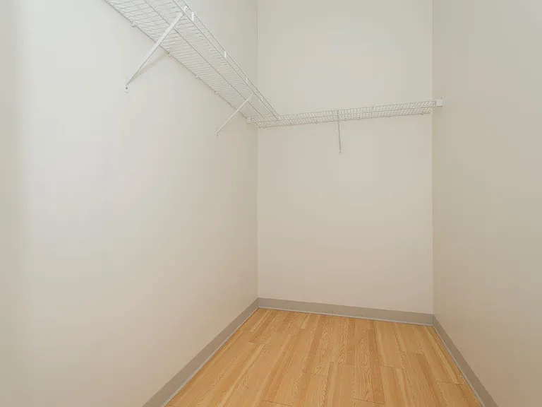 West Square Apartments — Photo 202