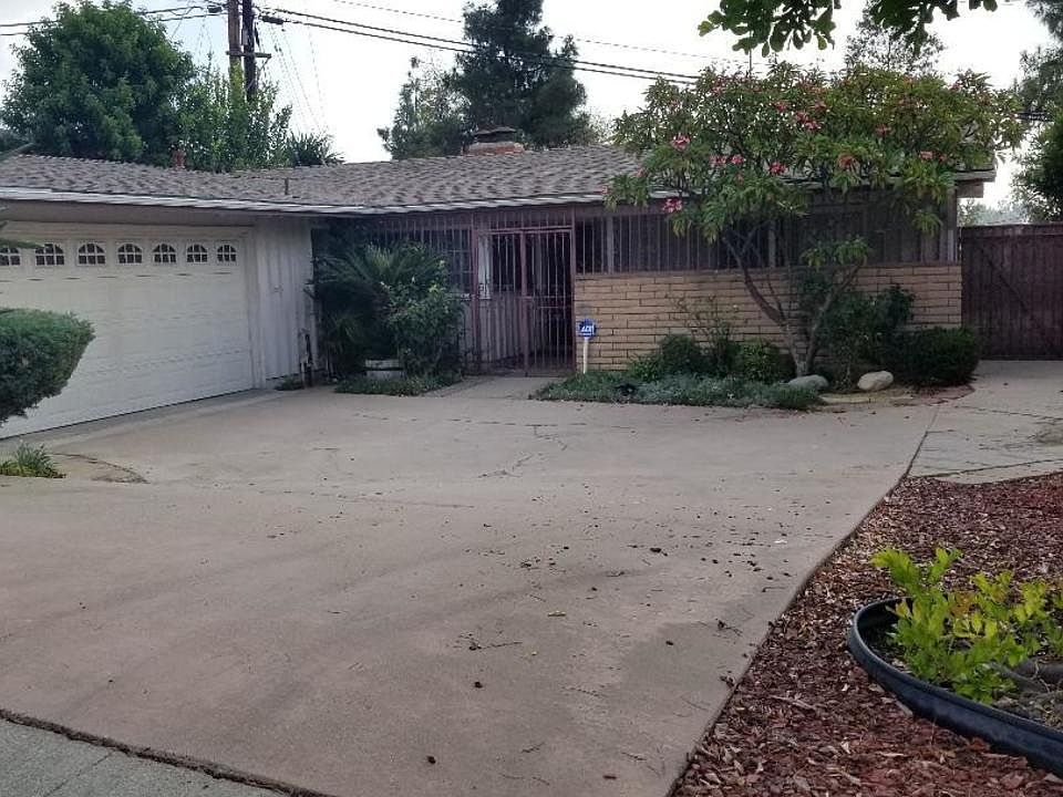 1st image of 1520 S Sunrise Dr